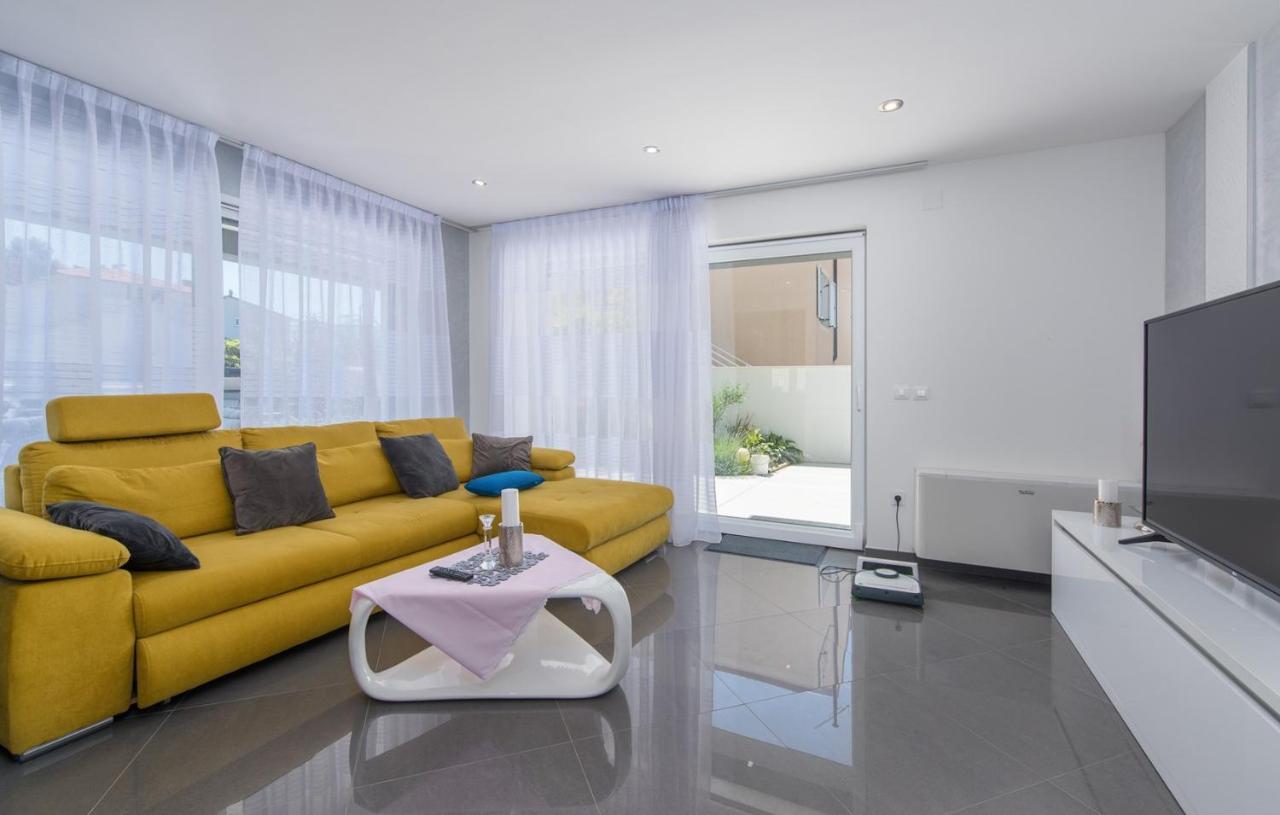 Modern Apartments With Shared Pool Near The Sea Pula Luaran gambar