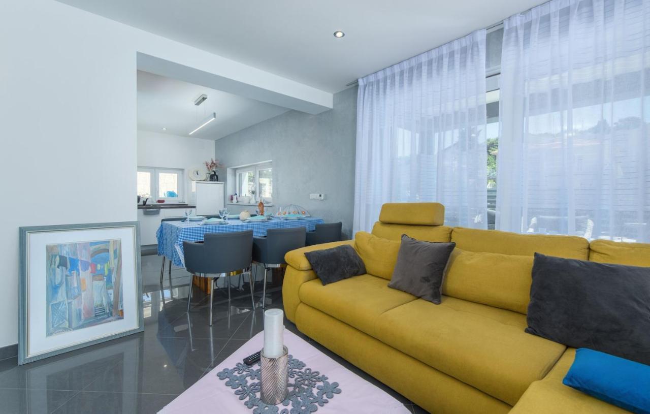 Modern Apartments With Shared Pool Near The Sea Pula Luaran gambar