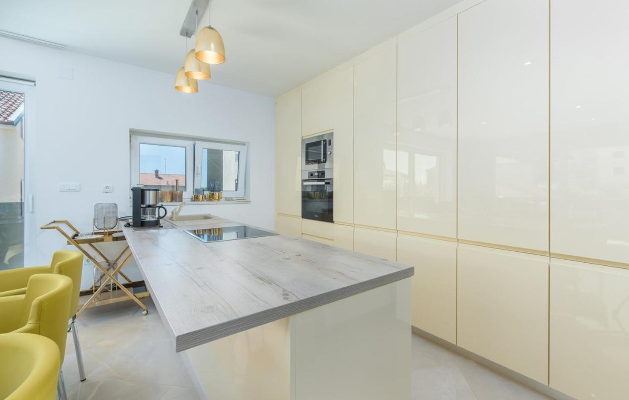 Modern Apartments With Shared Pool Near The Sea Pula Luaran gambar