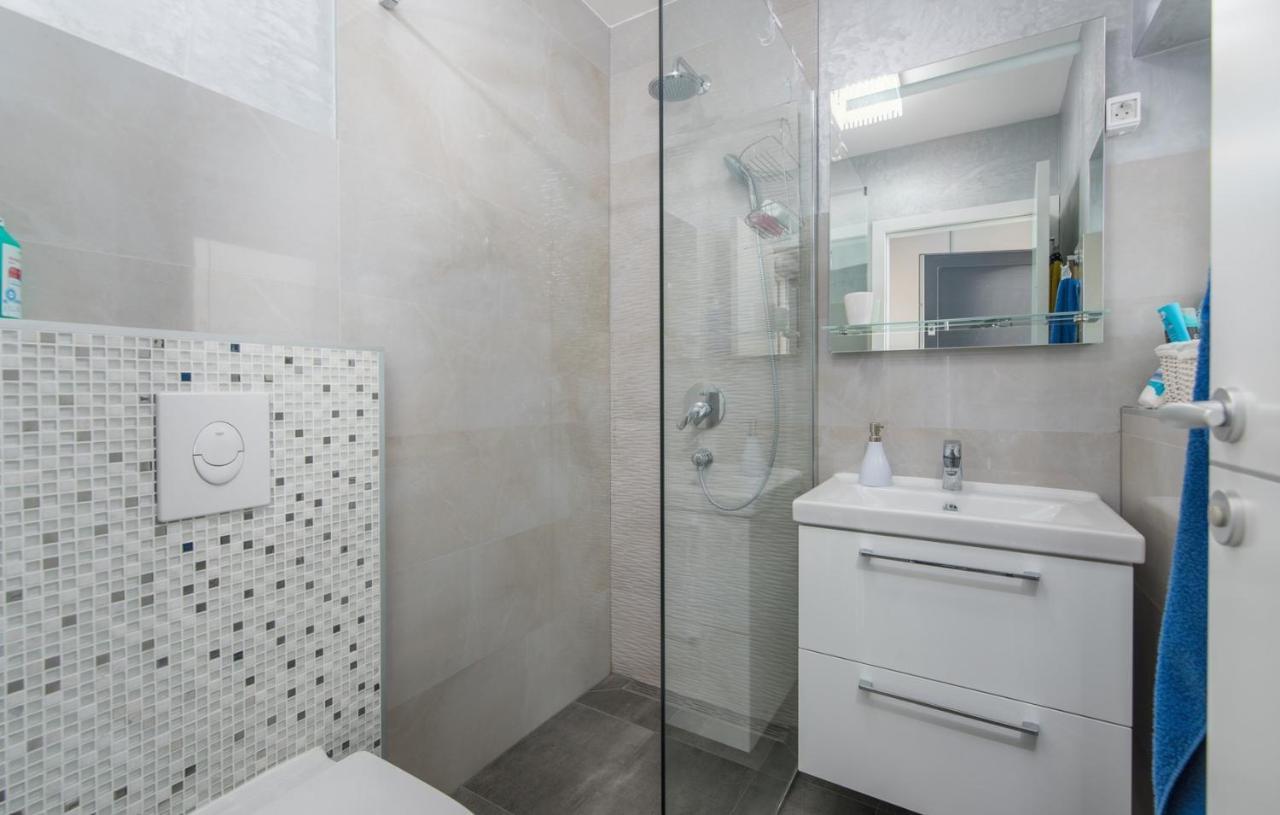 Modern Apartments With Shared Pool Near The Sea Pula Luaran gambar